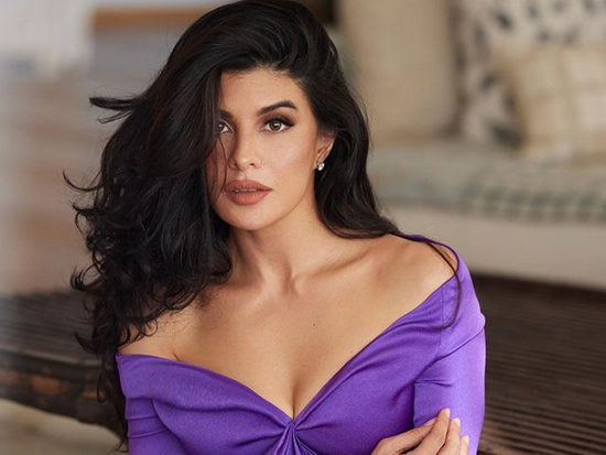 Jacqueline Fernandez Looking Gorgeous In Purple